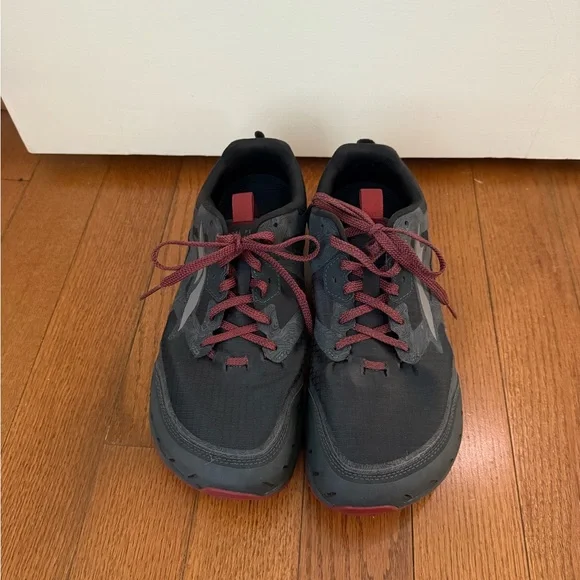 Altra Men's Lone Peak Trail Running Shoes - Picture 2 of 4